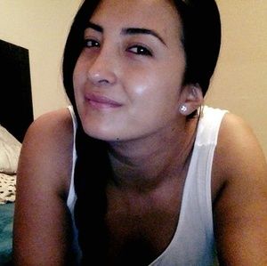 Meet your Posher, Ingrid